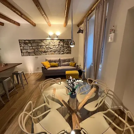 Lalucia Luxury Argegno